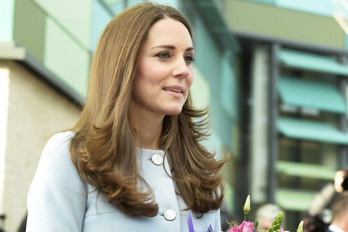 il gesto nascosto di Kate middleton