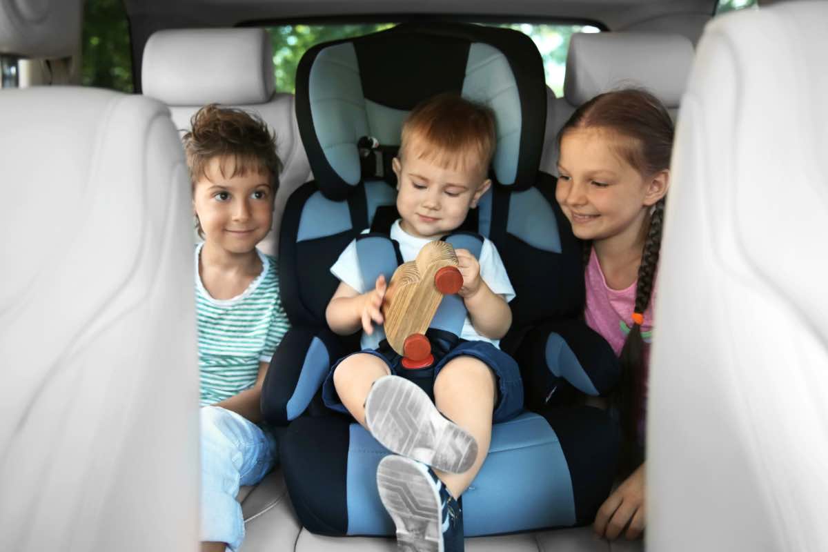 trucco seggiolino bambini in auto