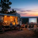 Vivere da nomadi: il viaggio straordinario per portare il cinema nei deserti