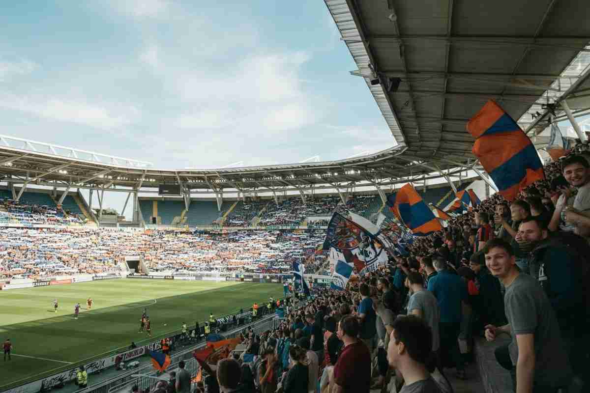 Il Napoli di De Laurentiis: due decenni di trionfi economici nel calcio italiano