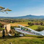 Tragedia in volo: pilota muore in un incidente ultraleggero, ma un passeggero si salva grazie a una manovra eroica