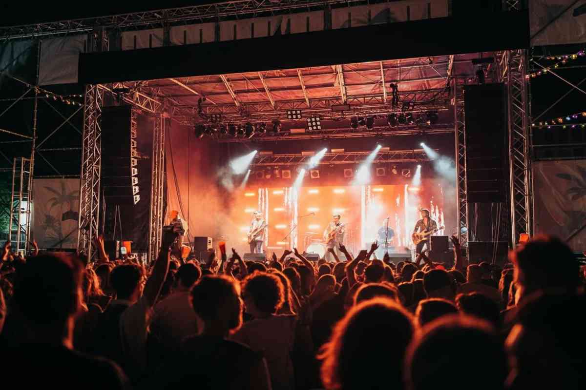 Violenze sessuali al concerto del 1° maggio: tre rimpatriati con permessi di soggiorno per studio