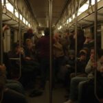 Rissa sulla metro A di Roma: spray al peperoncino per fermare il caos e evacuare i passeggeri alla stazione Barberini