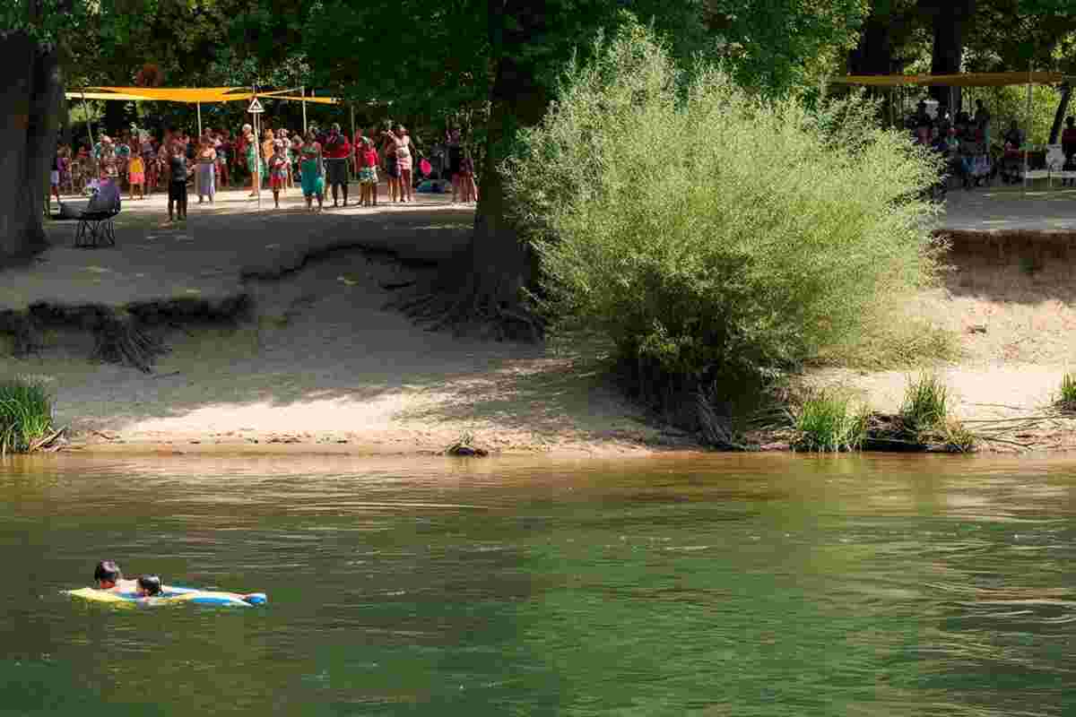 Tragedia a Treviso: bambina di 10 anni annegata nel fiume Piave dopo un tuffo fatale