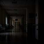 Violenza sui disabili: la denuncia di una madre contro la psicologa che non ha creduto a suo figlio