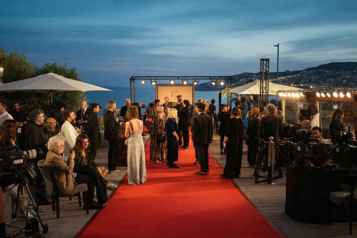 De Laurentiis svela il suo sogno: un film con la Gascon all'Ischia Global