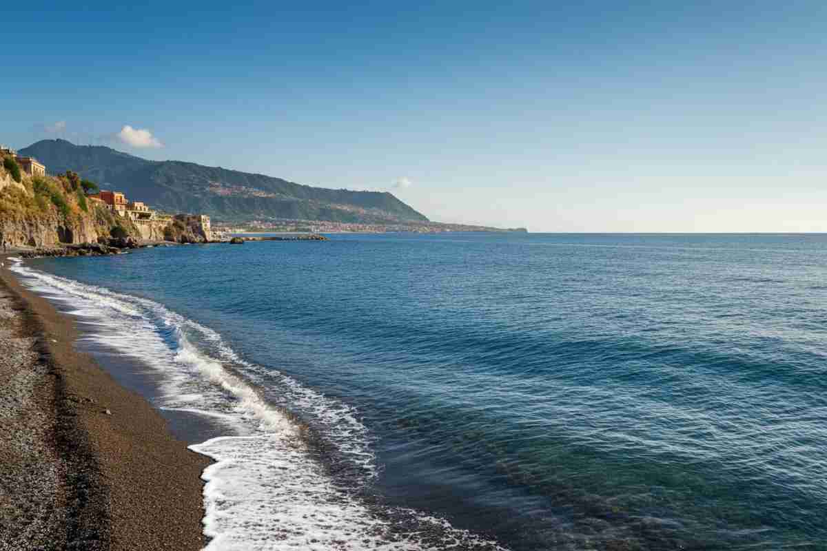 Terremoto all'alba nello Stretto di Messina: magnitudo 2.6 scuote la calma del mattino